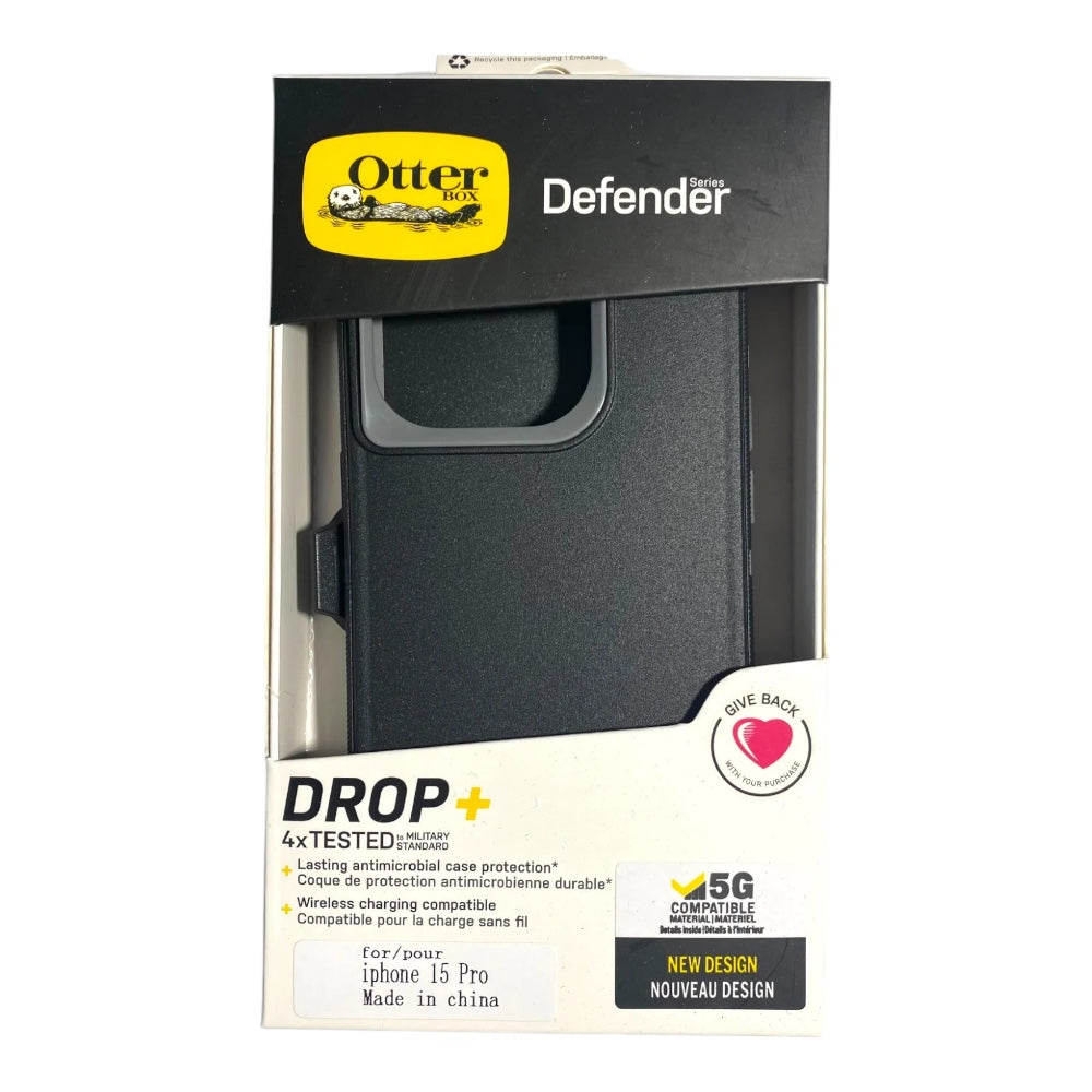 Estuche otterbox defender con clip color negro / gris modelo  iphone 15 pro