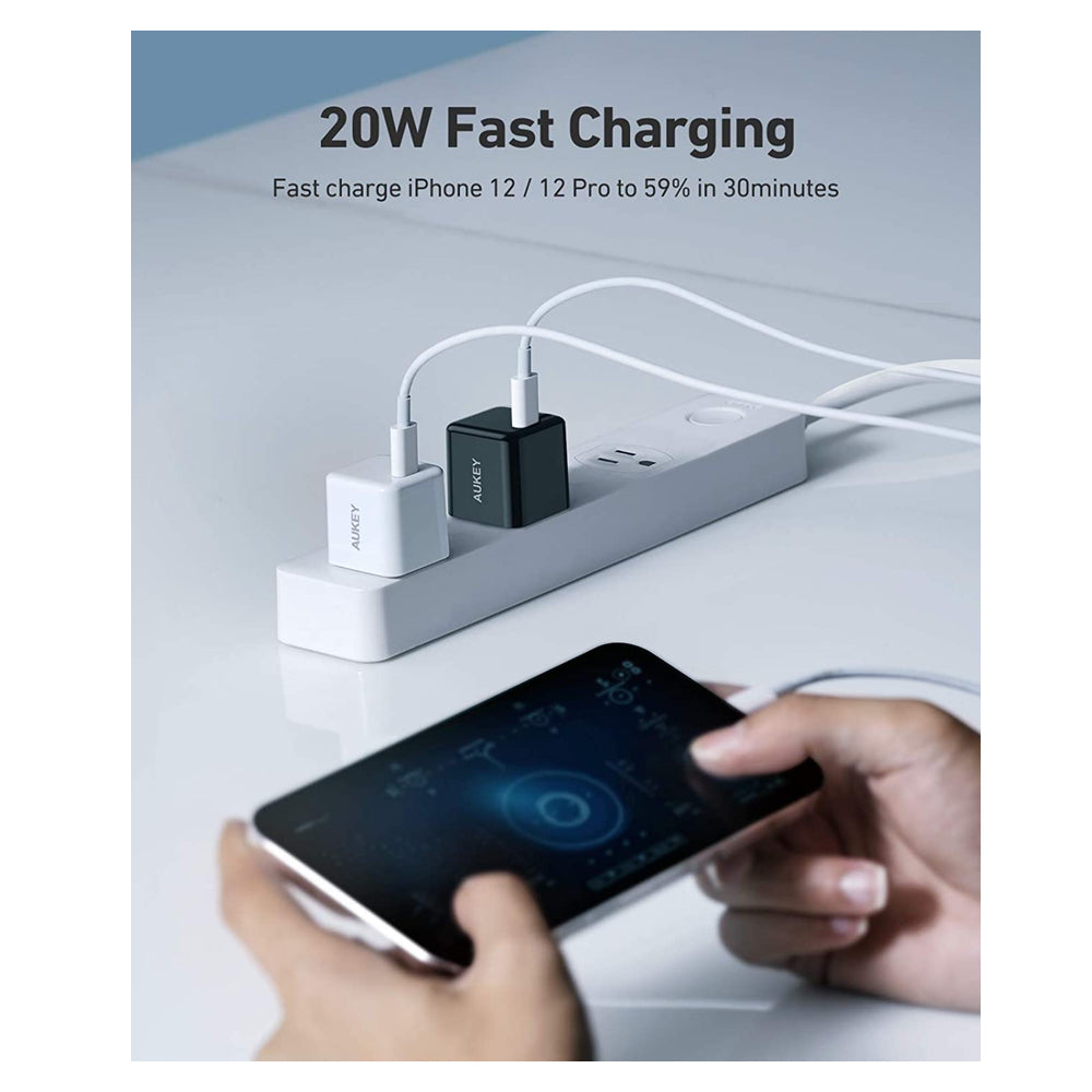 Cargador aukey pared 2 cubode 20w ultra compact pd wall color blanco